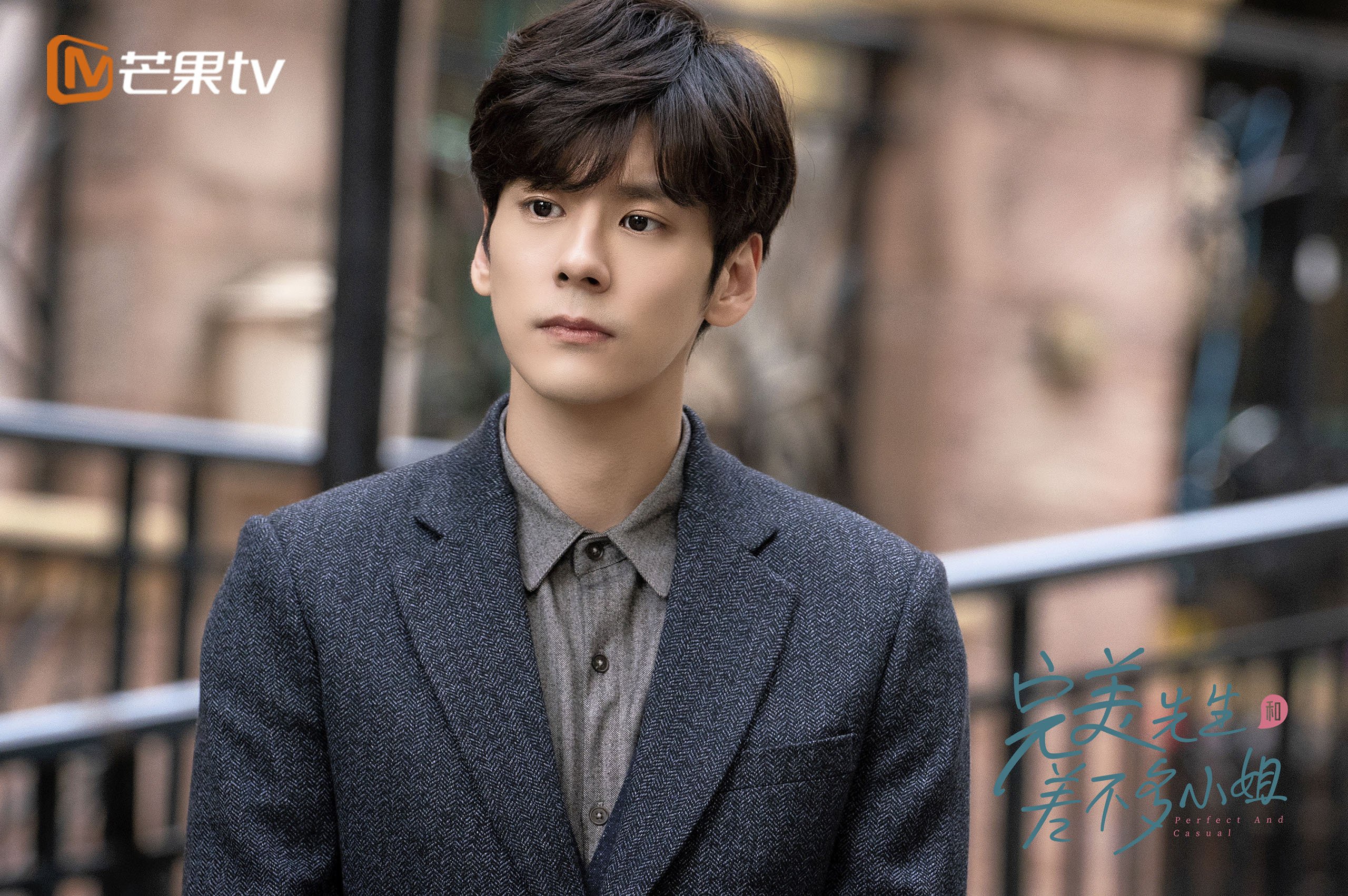 kaiyun体育app-林丹线上讲座吸引上千学生在线观看，播放林丹的比赛视频